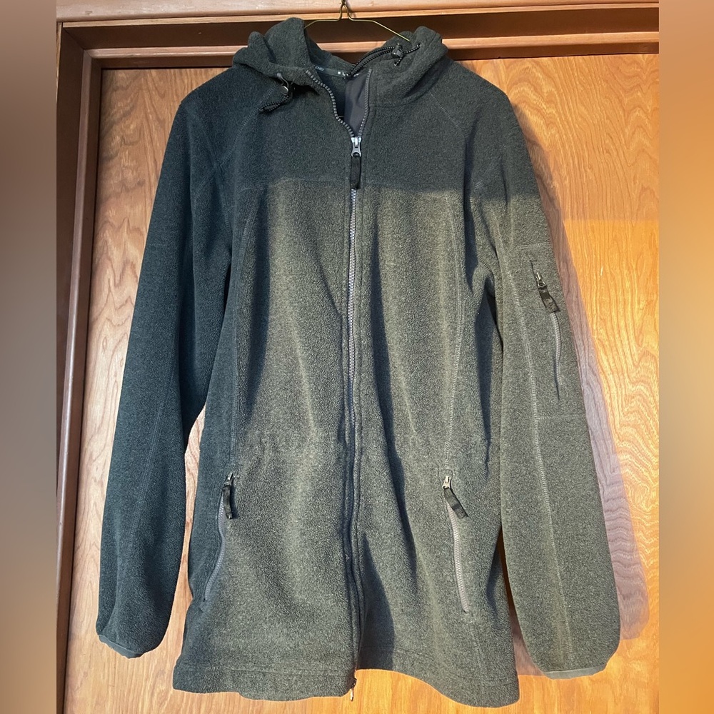 Land’s End fleece jacket, hooded, hip length. Size L, gray